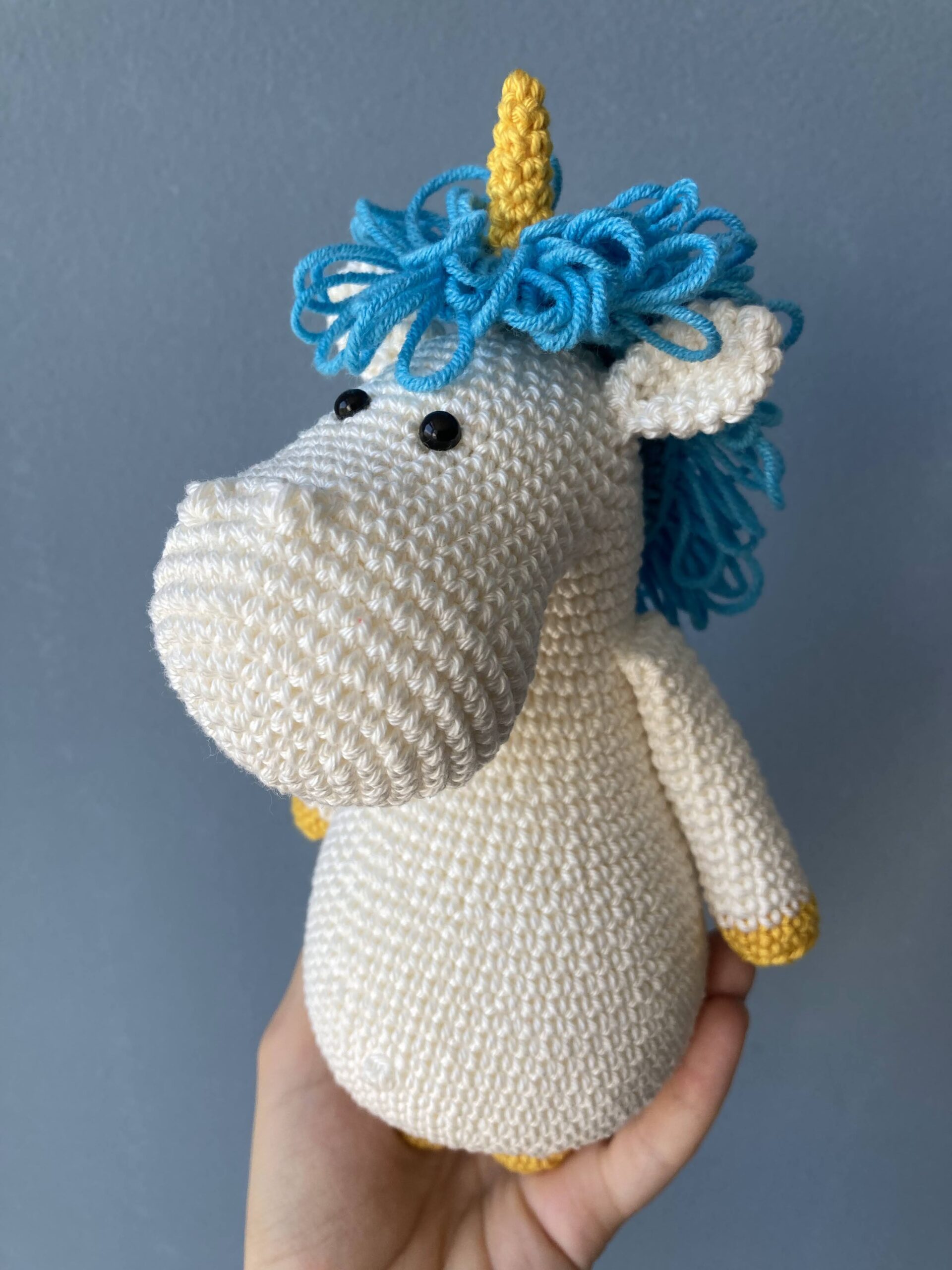 Unicorn croșetat - imagine 2
