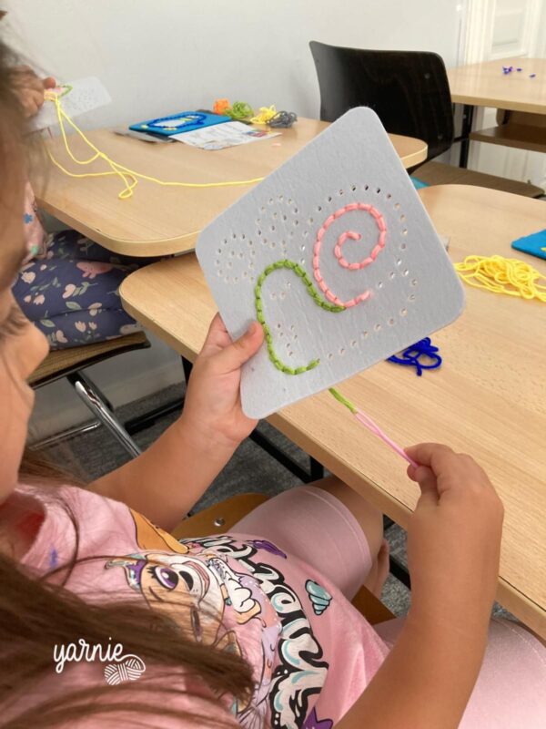 Învăț să cos - Curs pentru copii (6ani+) - imagine 4