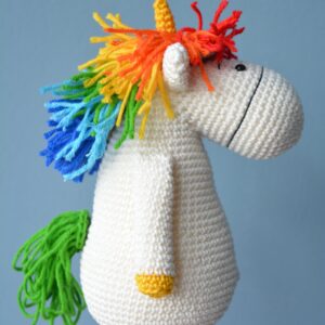 Unicorn croșetat